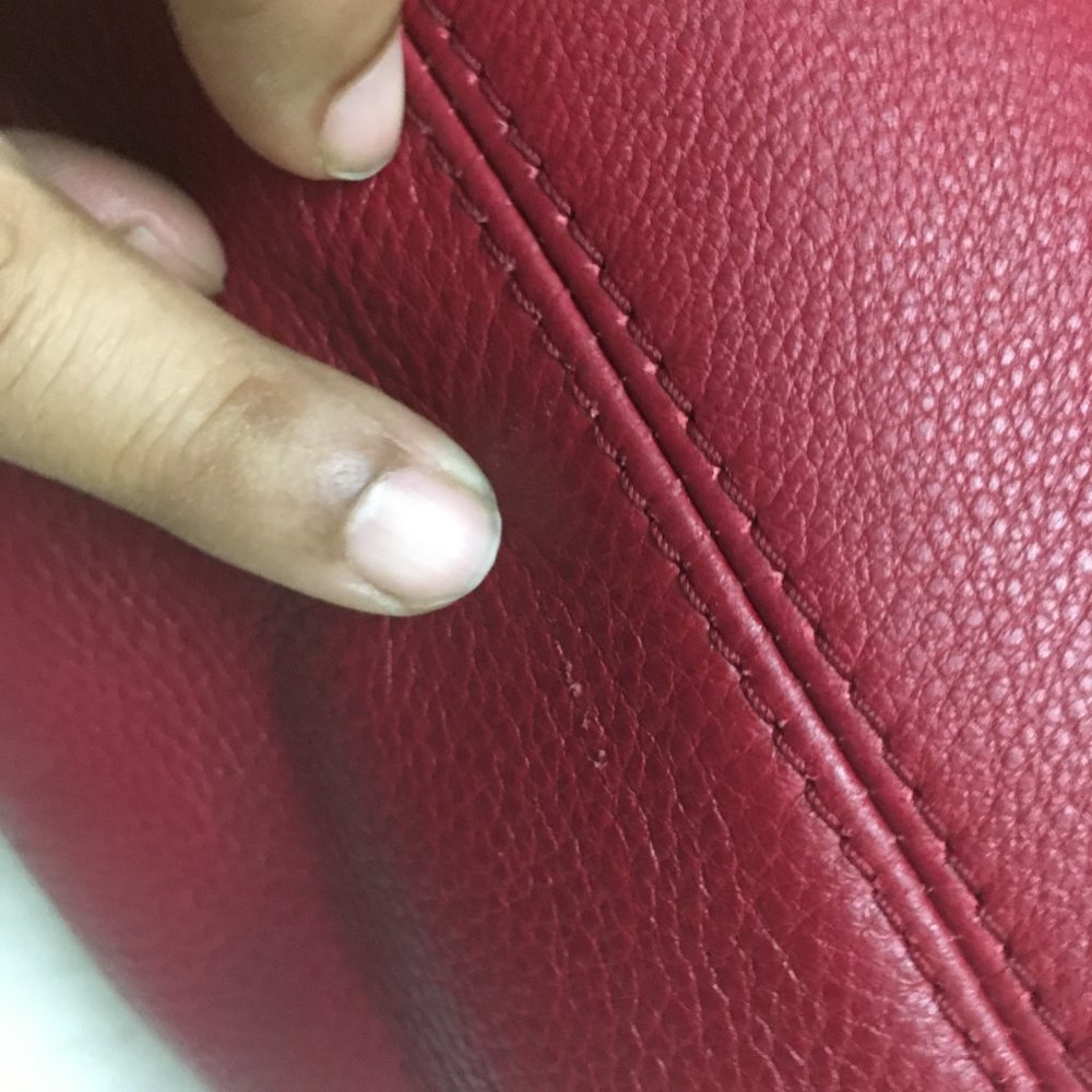Authentic Michael Kors Medium Slouchy Cherry Leather Shoulder Bag - Picture 12 of 15